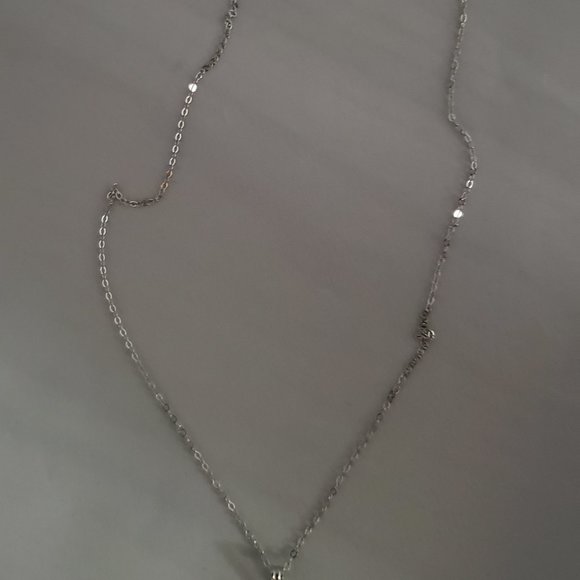 Vintage Amethyst Necklace in Silver Setting - Picture 3 of 5